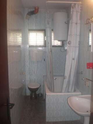 Апартаменты Apartments Andrović Улцинь Апартаменты с 3 спальнями и террасой с видом на море-14